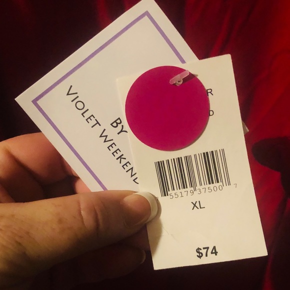 BNWT - Red Shift Dress with Bell Ruffled Sleeves - Picture 4 of 5